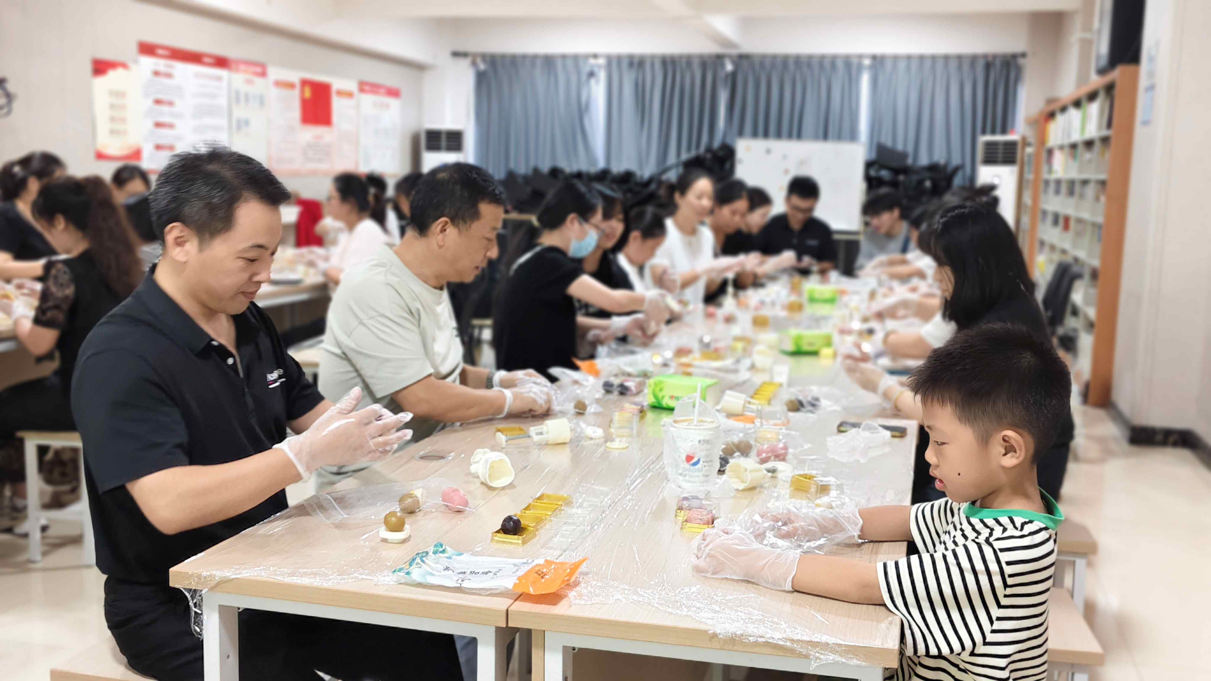 1761956622907914.jpg 64a6bbac-415e-4b24-ad09-8c3834b3d898.jpg